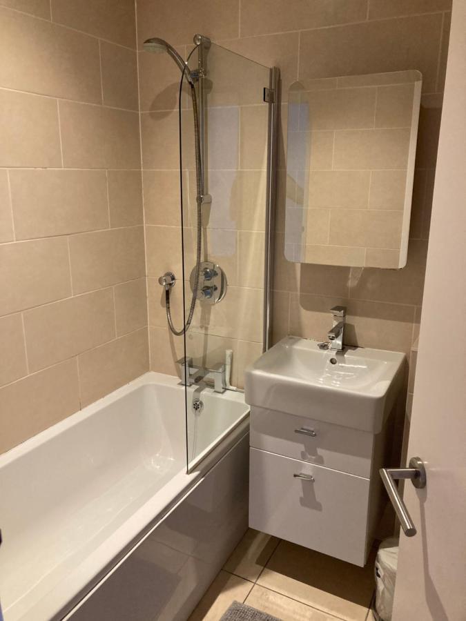 Two Double Bedroom Flat In Soho London Kültér fotó