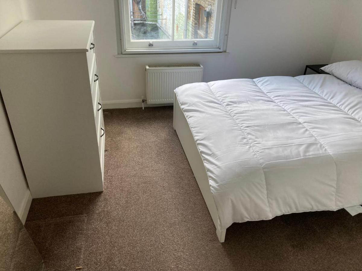 Two Double Bedroom Flat In Soho London Kültér fotó