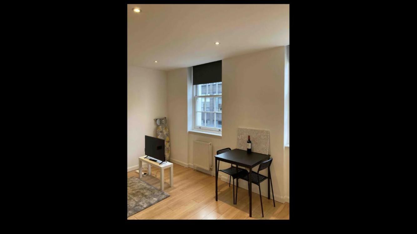 Two Double Bedroom Flat In Soho London Kültér fotó