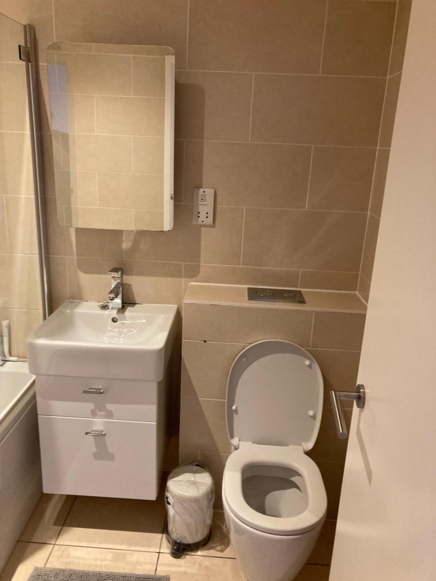 Two Double Bedroom Flat In Soho London Kültér fotó